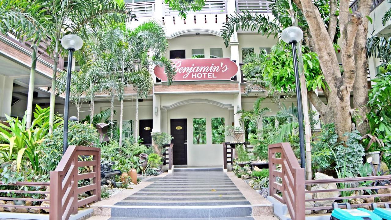 Villa Esmeralda Bryan'S Resort Hotel And Restaurant Palayan City Екстер'єр фото
